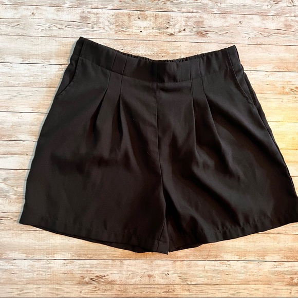 heimish Pants - 💚Heimish black dressy shorts